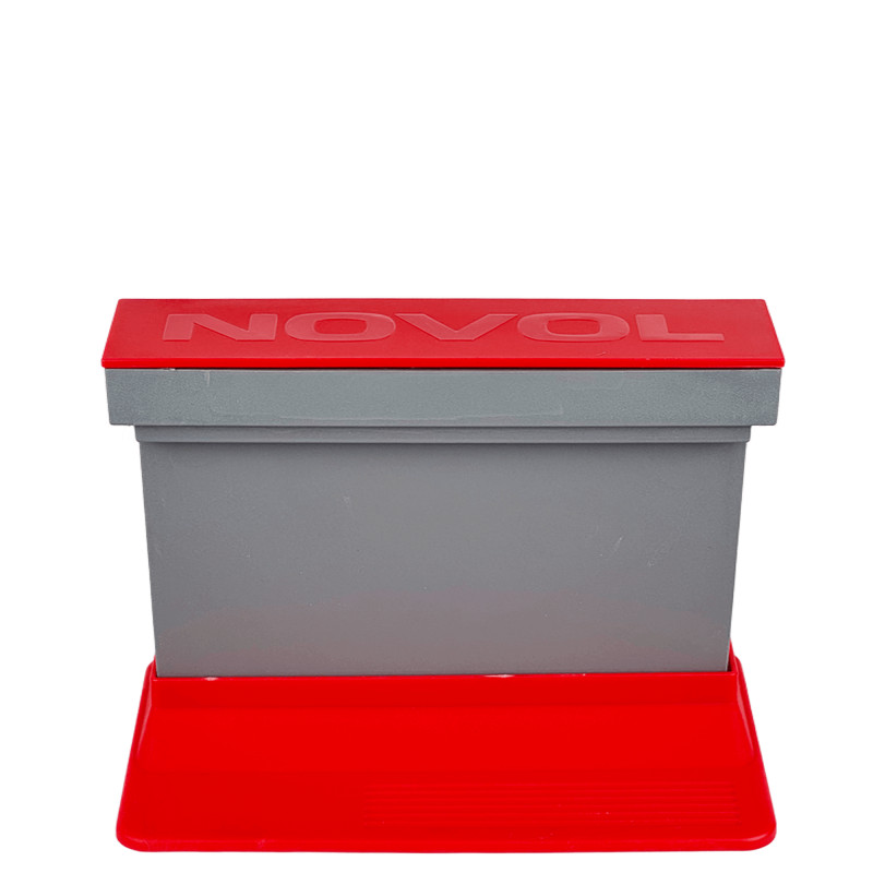 NOVOL Устройство для чистки металлических шпателей